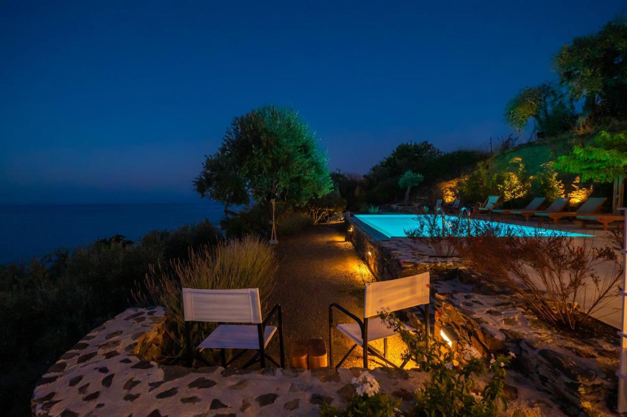 Avgi Villa Glossa Exterior photo