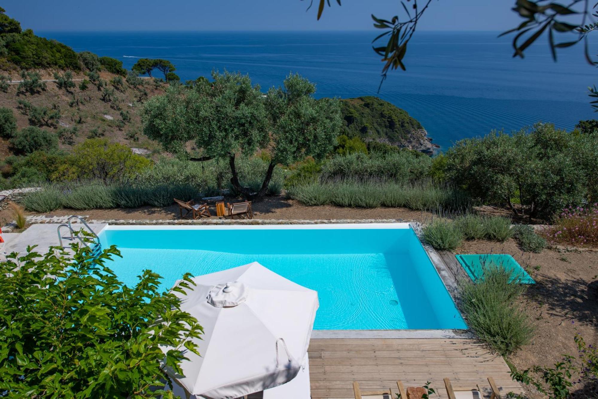Avgi Villa Glossa Exterior photo