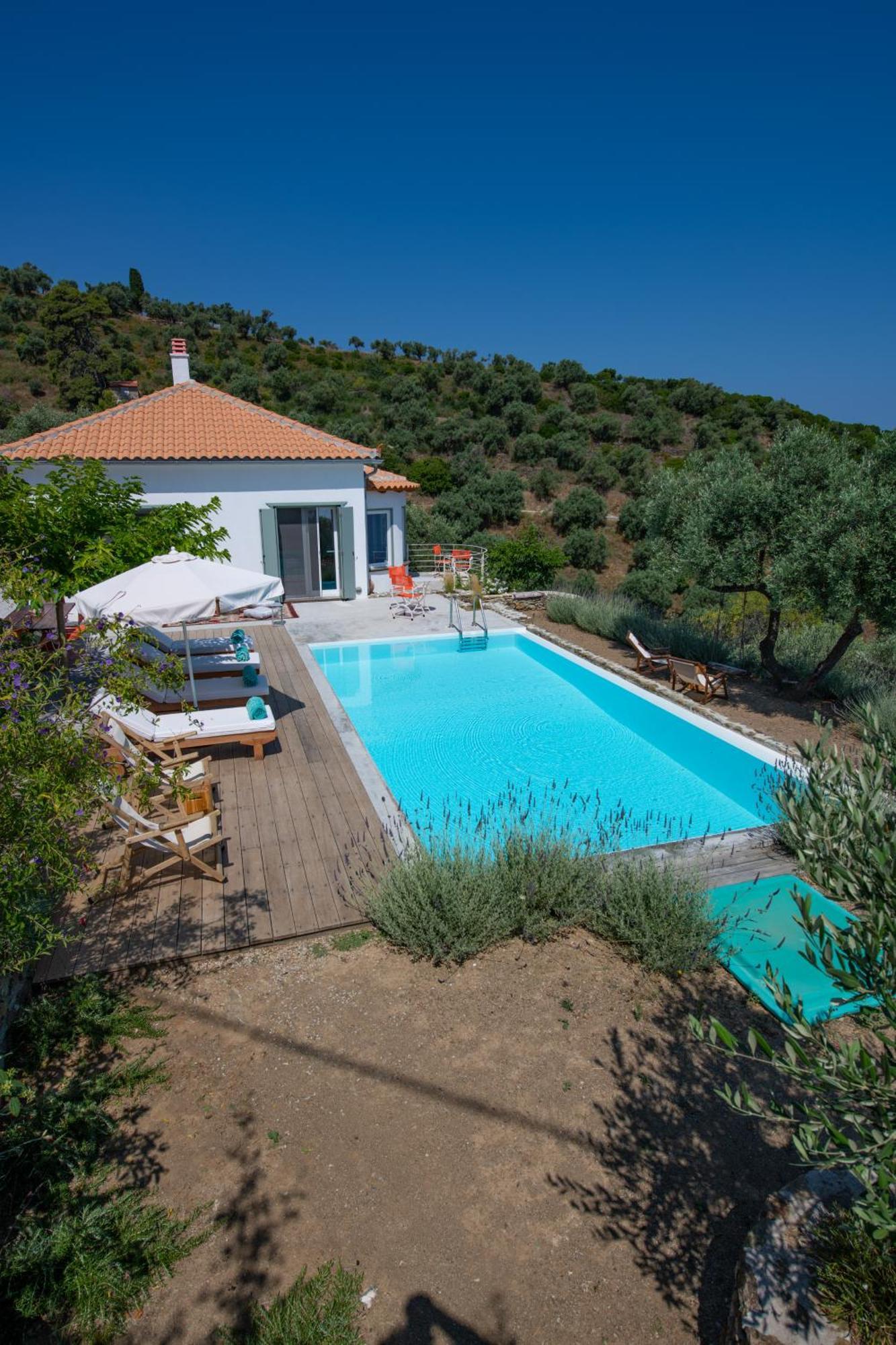 Avgi Villa Glossa Exterior photo