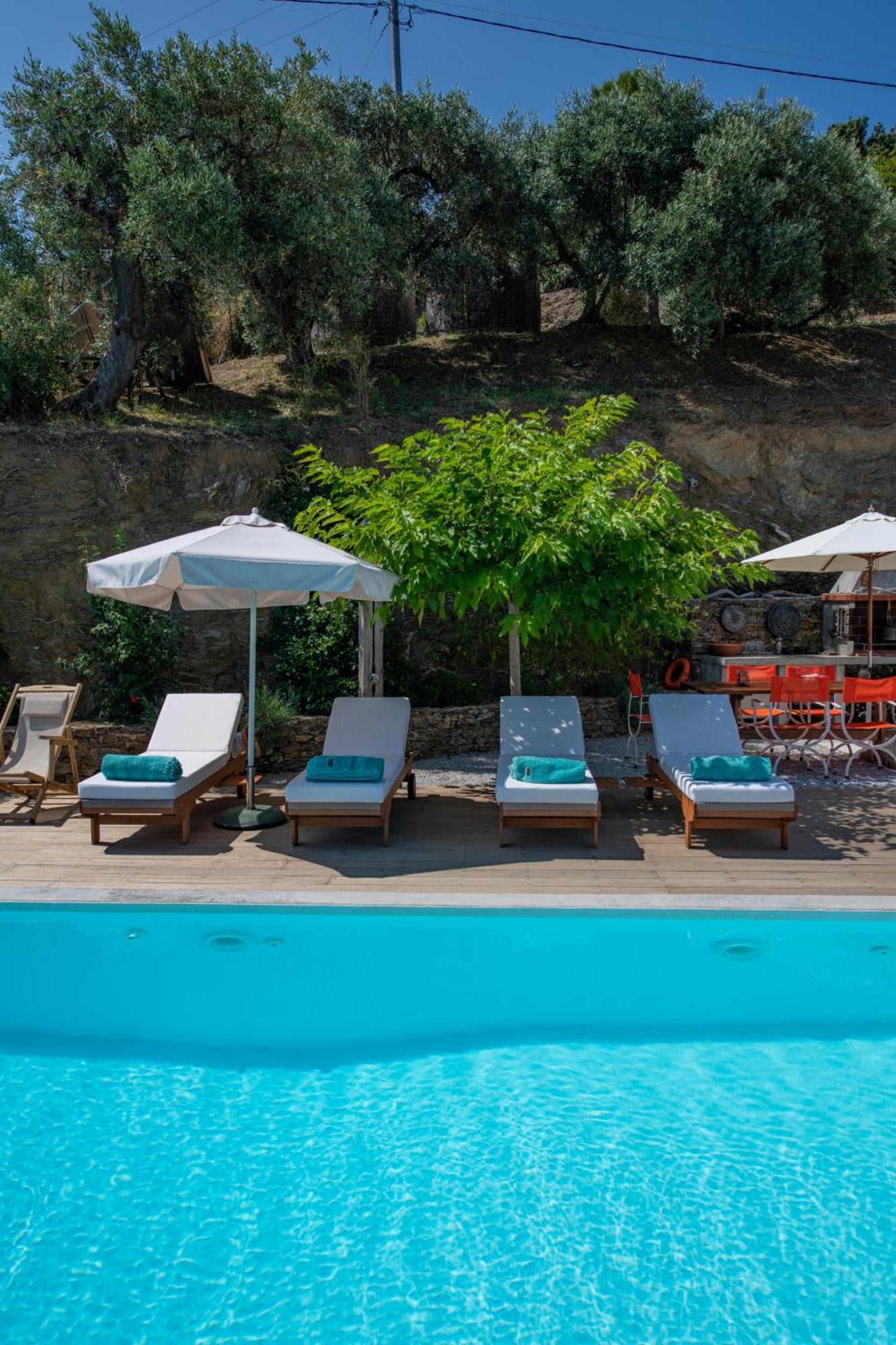 Avgi Villa Glossa Exterior photo